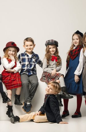 Új gyermek ruházat