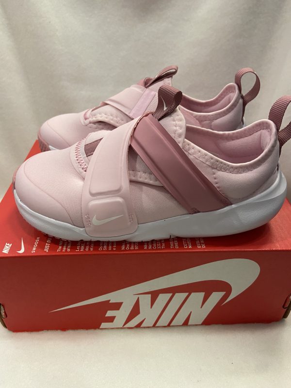 Eredeti, új Nike Flex Advence EUR 27’