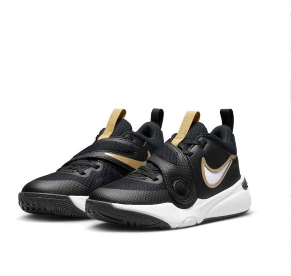 Nike Team Hustle D. 11 EUR: 38’  unisex cipő