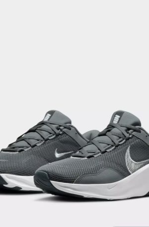 Nike Legend Essential 3 EUR :42’