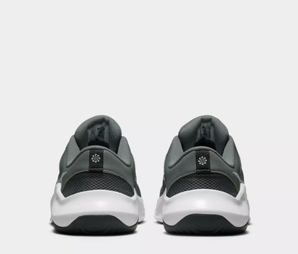 Nike Legend Essential 3 EUR :42’ - Image 3