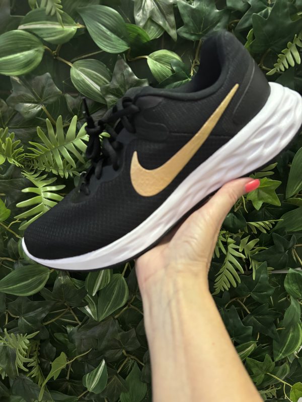 Nike Revolution 6. EUR: 41’